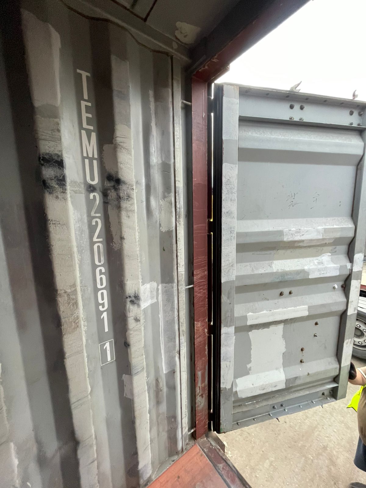 Морской контейнер TEMU2206911